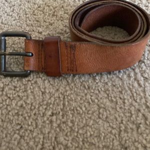 Hollister - Size 18 leather belt